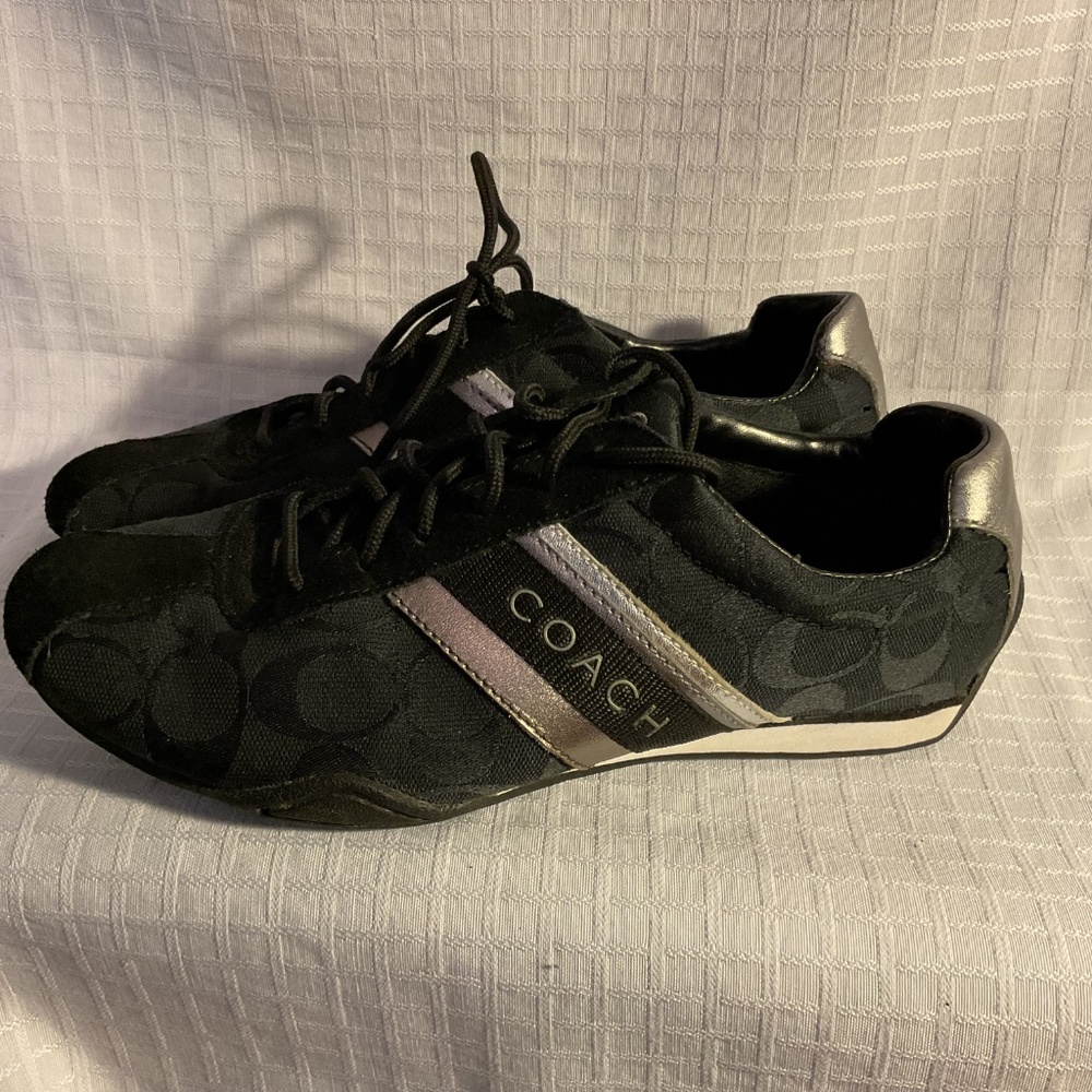Women’s Coach Tennis Shoe size 71/2 - Picture 2 of 5
